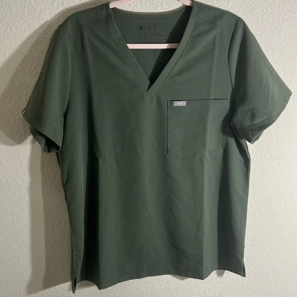 Figs Women's Catarina One-Pocket Olive Green V-Neck Scrub Top size L medical - Picture 3 of 7